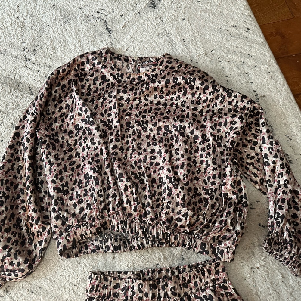 Zara Woman New Size S 2 pc set L/S JOGGING SET - SATIN EFFECT LEOPARD - Picture 6 of 7